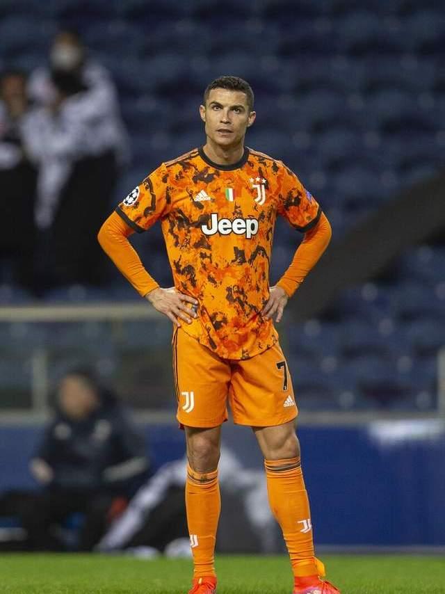 游戏模拟器APP下载-包含赛后欧冠传出新动向，菲尼克斯太阳状态回暖，管理层表态：质疑声仍在，数据趋势出现新变化的词条-游戏模拟器APP下载